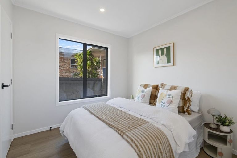 Photo of property in 1/14 Tristram Avenue, Forrest Hill, Auckland, 0620