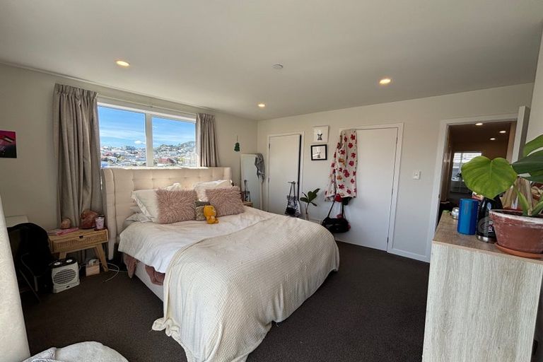 Photo of property in 2/239 Adelaide Road, Newtown, Wellington, 6021