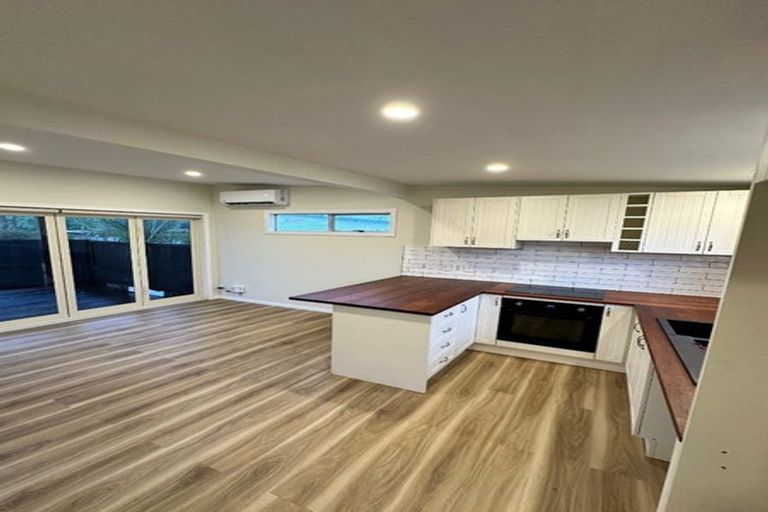 Photo of property in 176 Henderson Valley Road, Henderson, Auckland, 0612