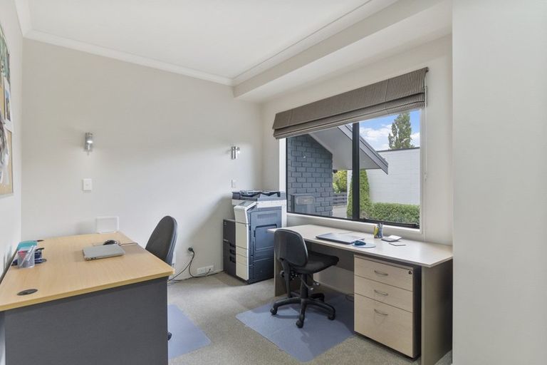Photo of property in 16 Minchin Crescent, St Andrews, Hamilton, 3200