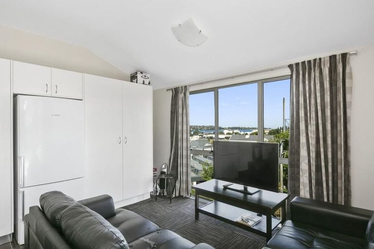 Photo of property in 129a Forth Street, North Dunedin, Dunedin, 9016