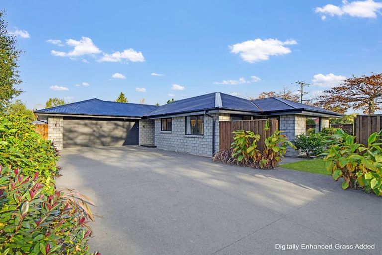 Photo of property in 112 Rangiora Woodend Road, Woodend, 7610