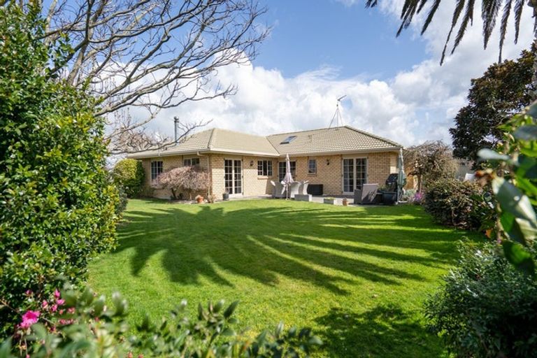 Photo of property in 14 Alba Place, Cambridge, 3434