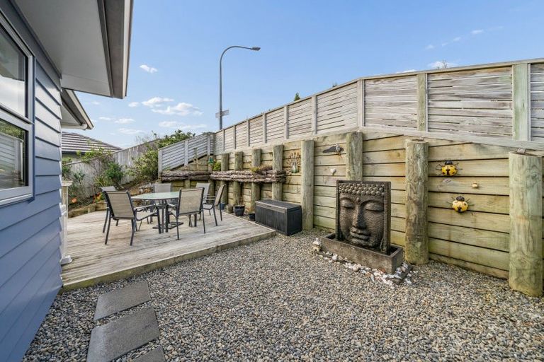 Photo of property in 6 Bluejacket Place, Whitby, Porirua, 5024
