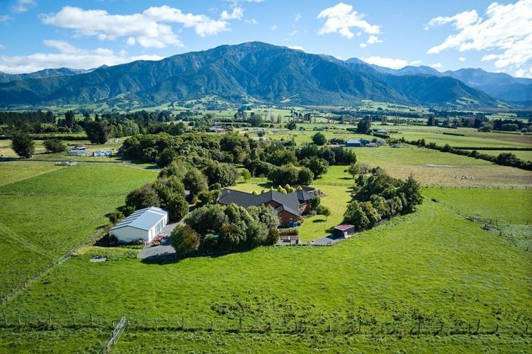 Photo of property in 50 Titoki Drive, Kaikoura Flat, Kaikoura, 7371