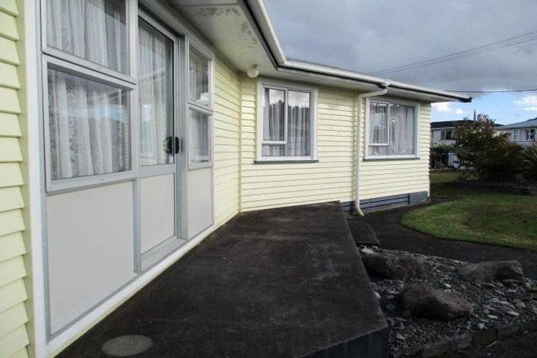 Photo of property in 40 Fabian Street, Stratford, 4332