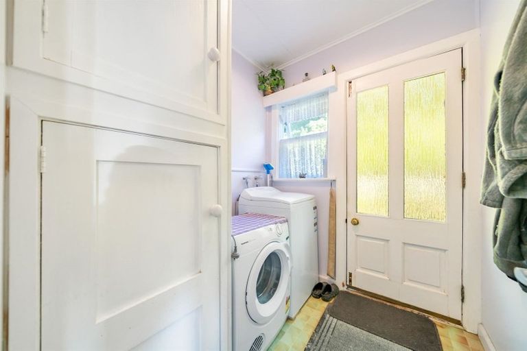 Photo of property in 44 Sunny Grove, Wainuiomata, Lower Hutt, 5014