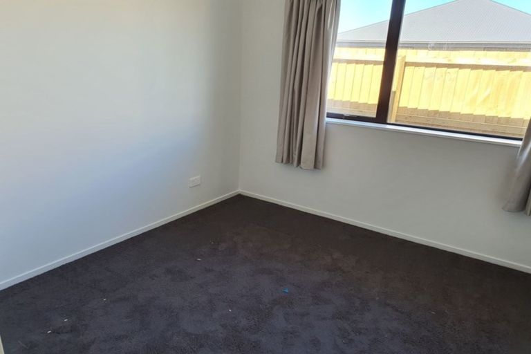 Photo of property in 37 Reuben Avenue, Rolleston, 7615