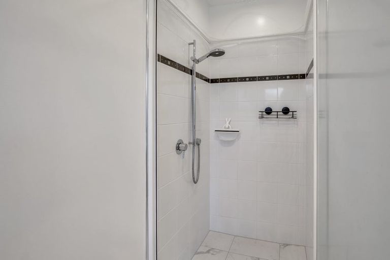 Photo of property in 2 Parkview Lane, Prebbleton, 7604