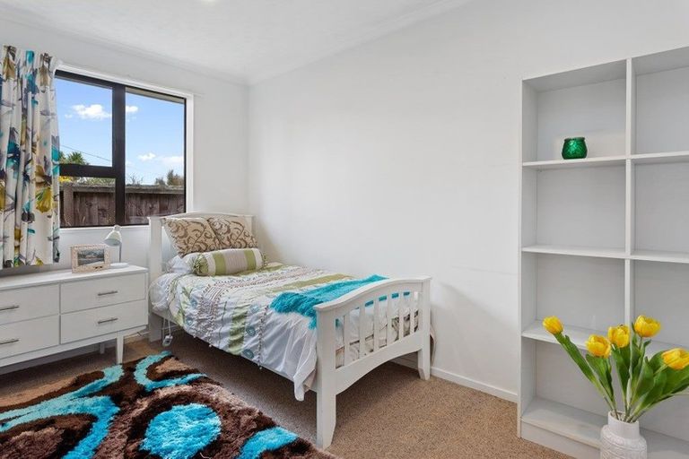 Photo of property in 41 Kowhai Avenue, Rangiora, 7400