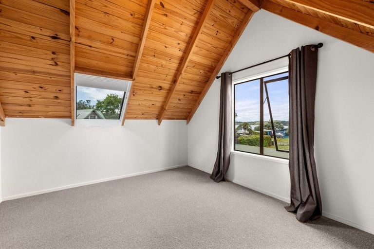 Photo of property in 53 Rangitane Loop Road, Kerikeri, 0294