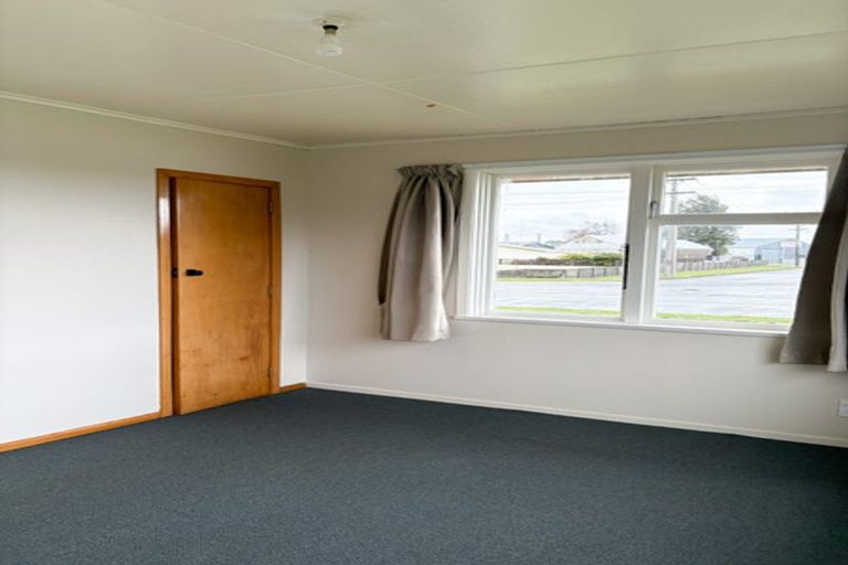 Photo of property in 21 Charlton Road, Gore, 9710