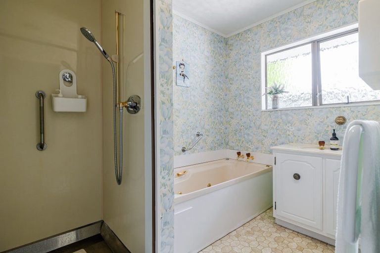 Photo of property in 69 Slacks Road, Awapuni, Palmerston North, 4412