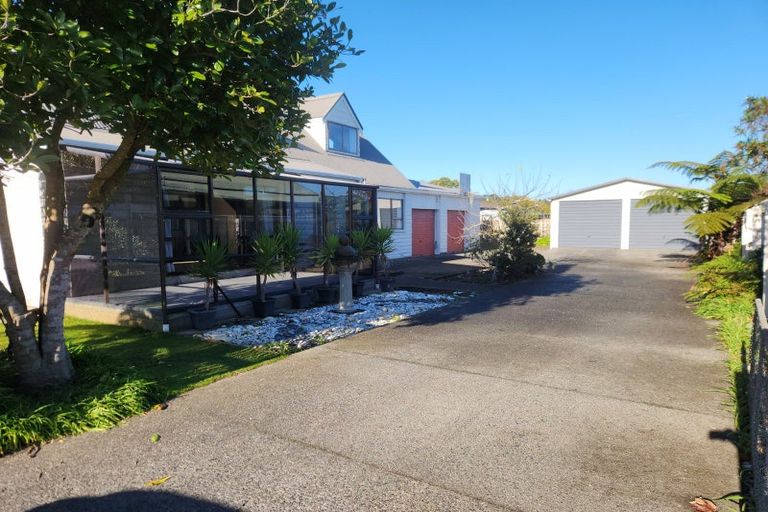 Photo of property in 22 Loris Place, Karoro, Greymouth, 7805