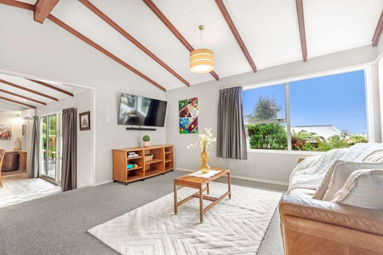 Photo of property in 75 Mallard Drive, Selwyn Heights, Rotorua, 3015