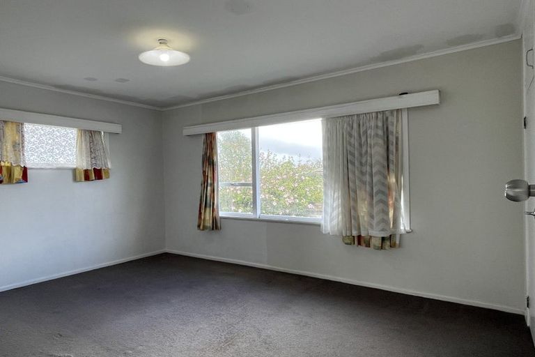 Photo of property in 70 Angelo Avenue, Howick, Auckland, 2014