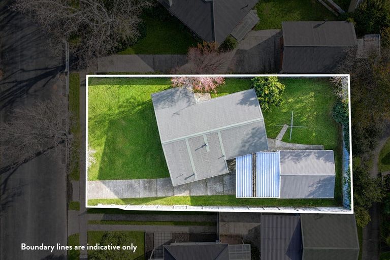 Photo of property in 76 Oakfield Crescent, Pukete, Hamilton, 3200