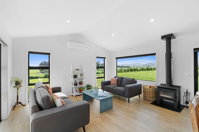Photo of property in 102 Kukutauaki Road, Koputaroa, Shannon, 5575