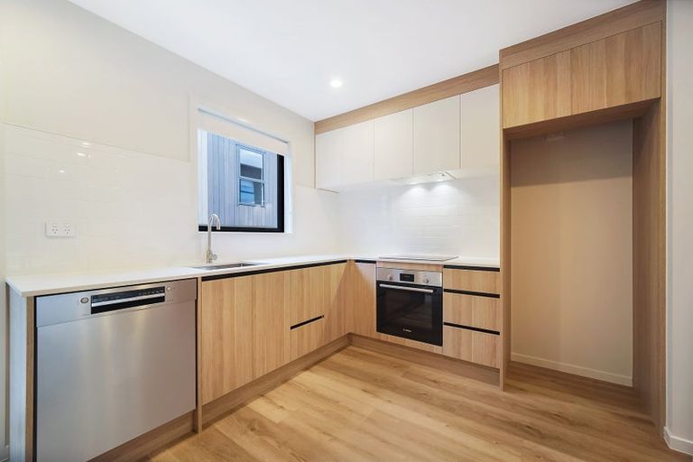Photo of property in 15/506 Glenfield Road, Bayview, Auckland, 0629