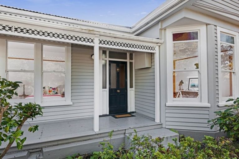 Photo of property in 23 Hawkesbury Avenue, St Albans, Christchurch, 8014