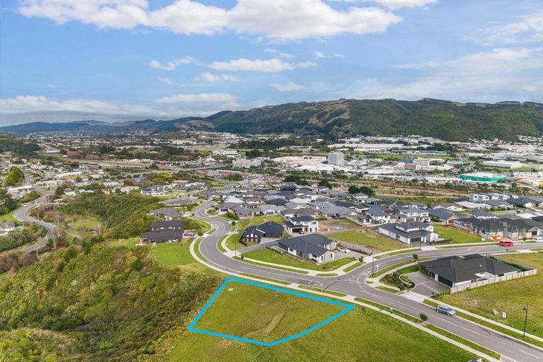 Photo of property in 190 John Burke Drive, Aotea, Porirua, 5024
