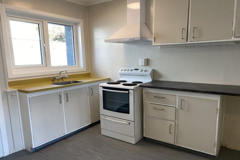 Photo of property in 35 Dunns Street, Silverstream, Upper Hutt, 5019