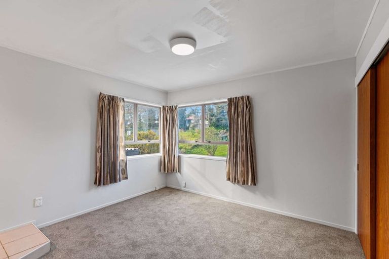 Photo of property in 204 Don Buck Road, Massey, Auckland, 0614