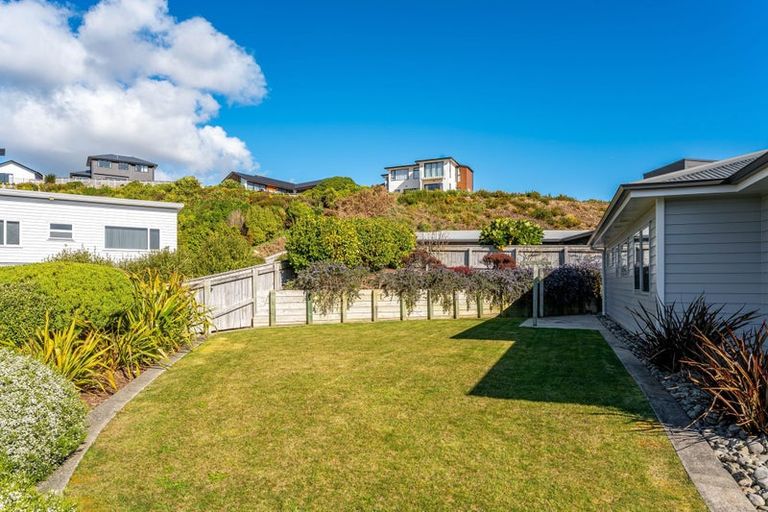 Photo of property in 41 John Burke Drive, Aotea, Porirua, 5024