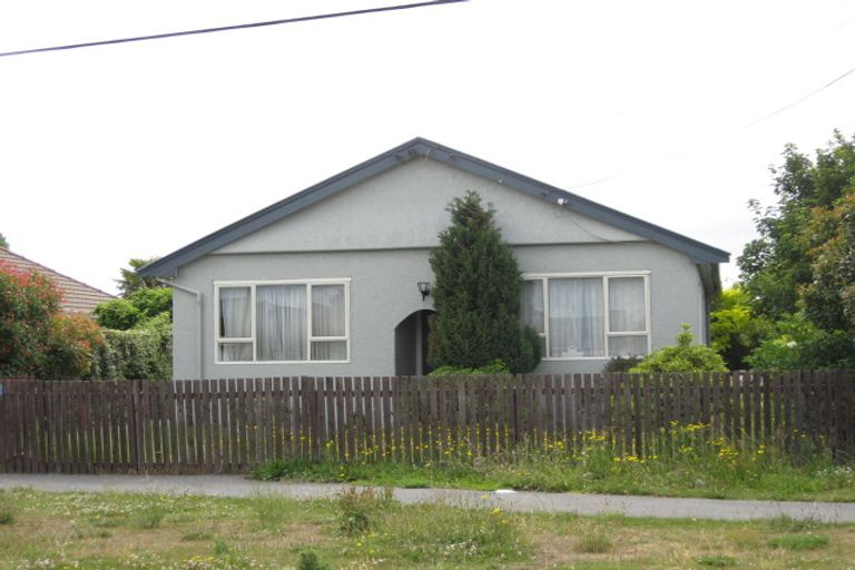 Photo of property in 39 Mackworth Street, Woolston, Christchurch, 8062