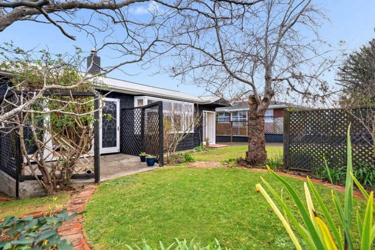 Photo of property in 7a Goods Road, Otumoetai, Tauranga, 3110