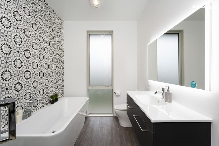 Photo of property in 14 Redwoods Lane, Helensburgh, Dunedin, 9010