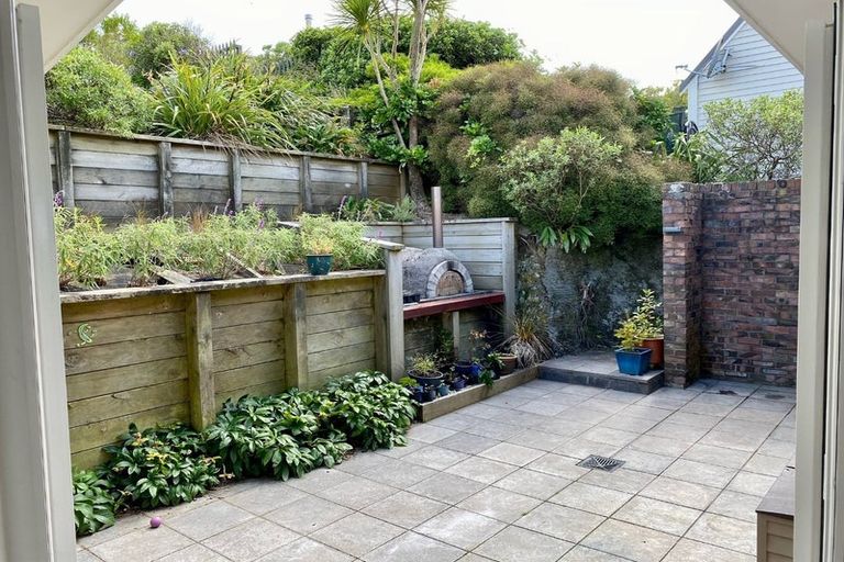 Photo of property in 53 Rangoon Street, Khandallah, Wellington, 6035