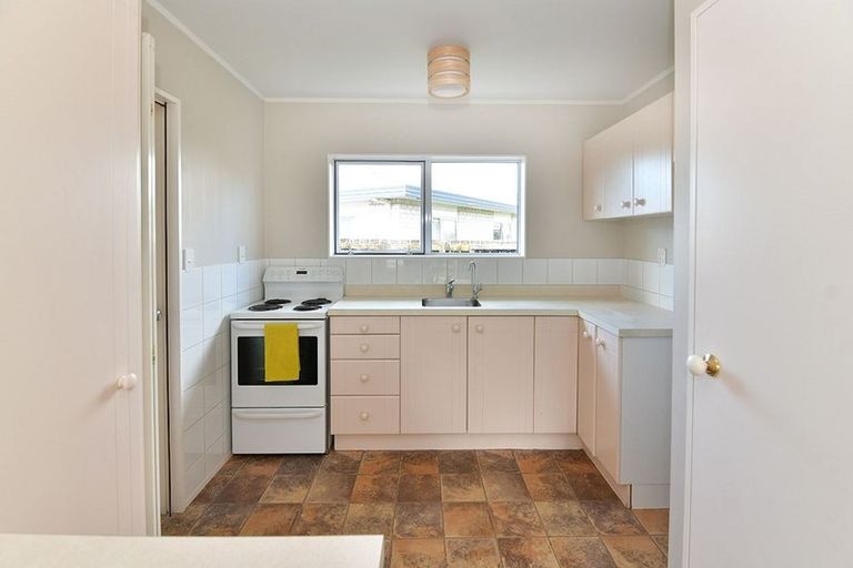 Photo of property in 96c Lakeside Drive, Orewa, 0931