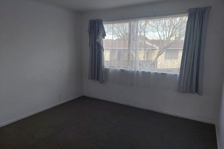 Photo of property in 15 Ribot Place, Randwick Park, Auckland, 2105