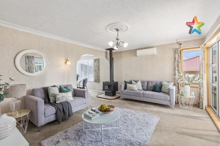 Photo of property in 20 Gardiner Grove, Wainuiomata, Lower Hutt, 5014