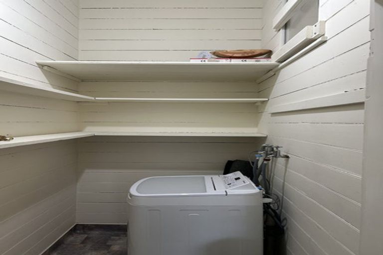 Photo of property in 36 The Parade, Island Bay, Wellington, 6023