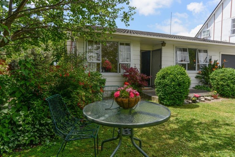 Photo of property in 704 Queen Street East, Parkvale, Hastings, 4122