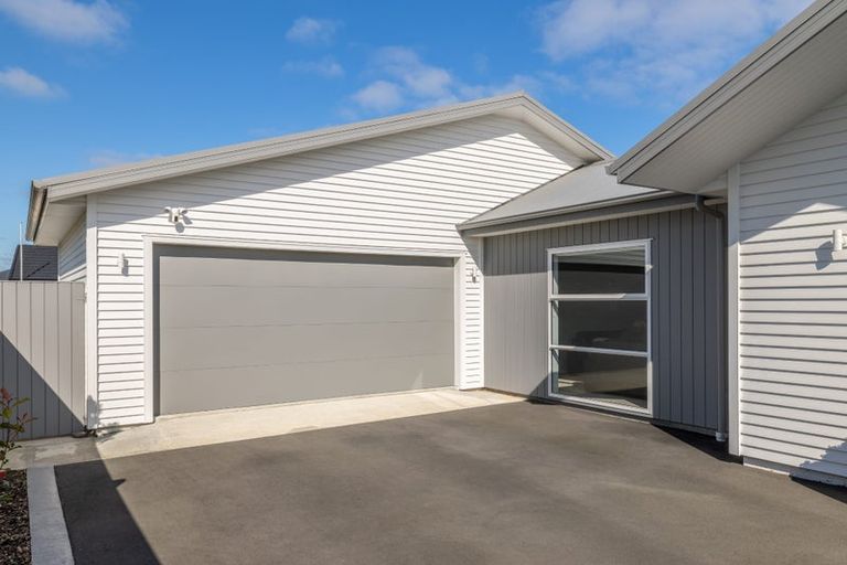 Photo of property in 16 Raptor Street, Rolleston, 7615