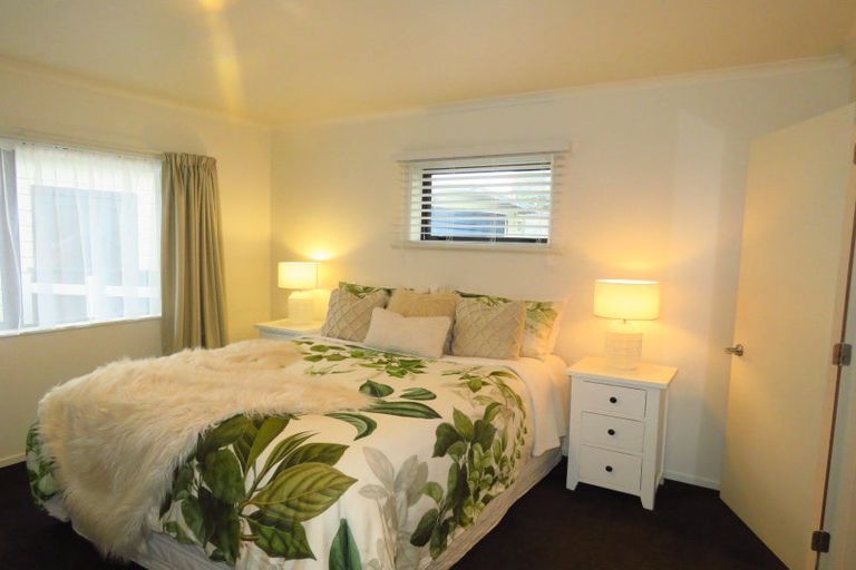 Photo of property in 33 Queen Street, Westport, 7825