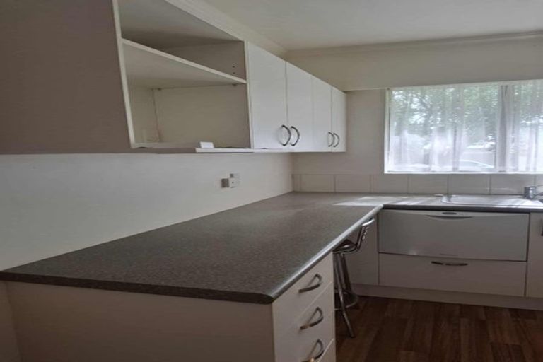 Photo of property in 44a Saint Ronans Avenue, Waterloo, Lower Hutt, 5011