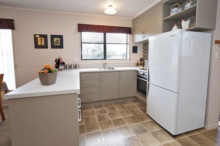 Photo of property in 8 Olwyn Green, Dinsdale, Hamilton, 3204