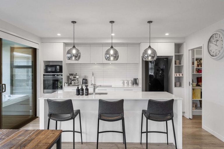 Photo of property in 43a Saint Pauls Drive, Brookfield, Tauranga, 3110