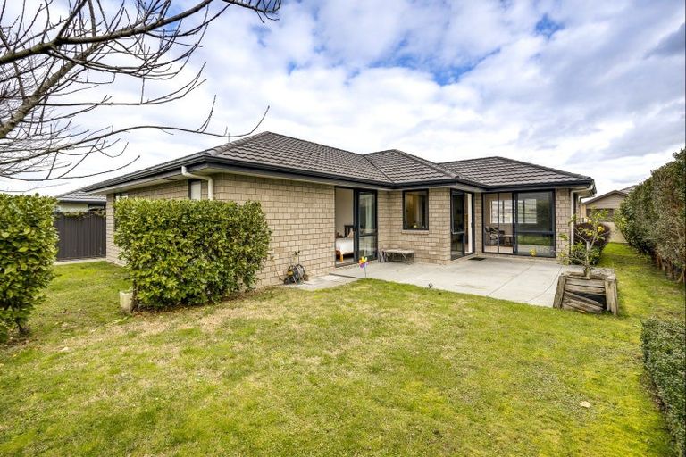Photo of property in 15 Onyx Place, Awatoto, Napier, 4110