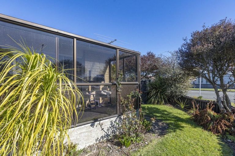 Photo of property in 2 Bayswater Crescent, Bromley, Christchurch, 8062