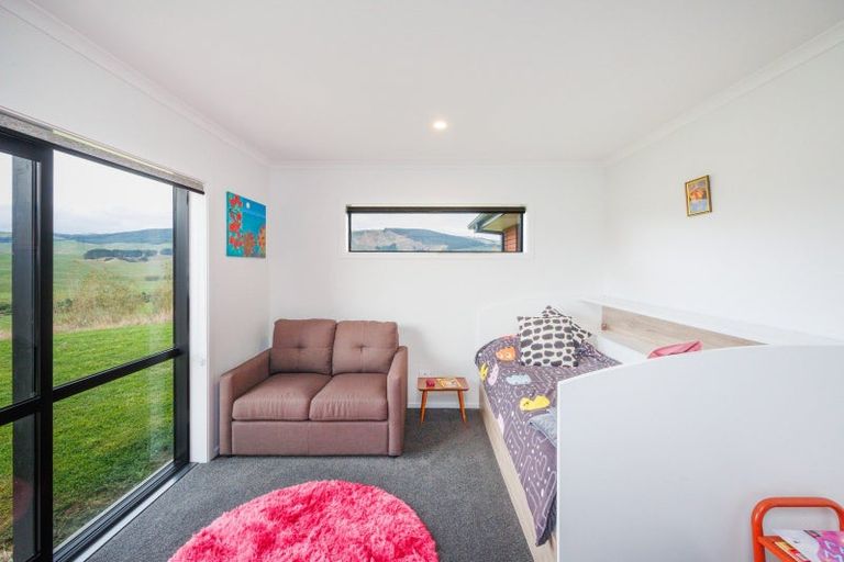 Photo of property in 172 Kingsdale Park Drive, Aokautere, Palmerston North, 4471