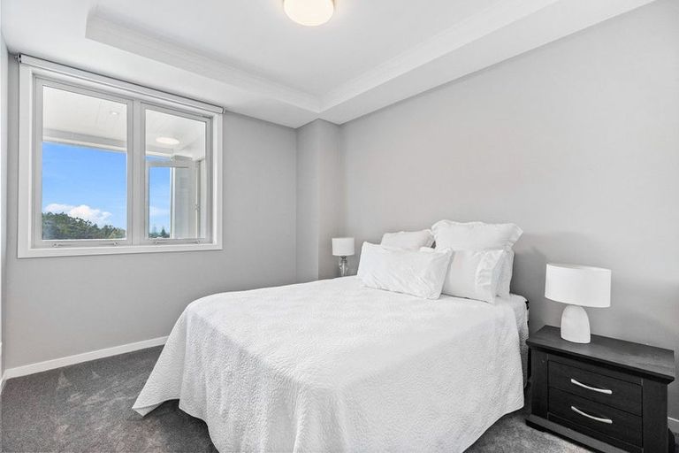 Photo of property in 170 Landmark Terrace, Orewa, 0931