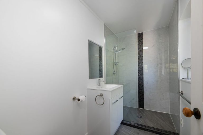 Photo of property in 6/19 Gardner Avenue, New Lynn, Auckland, 0600