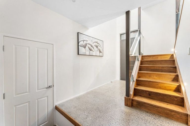 Photo of property in 339 Ridge Road, Paremoremo, Albany, 0793