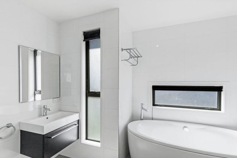 Photo of property in St Andrews Park, 62 Highview Terrace, Queenstown, 9300