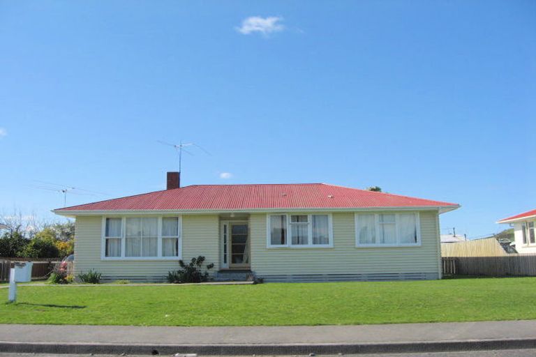Photo of property in 21 Chamberlain Avenue, Wairoa, 4108